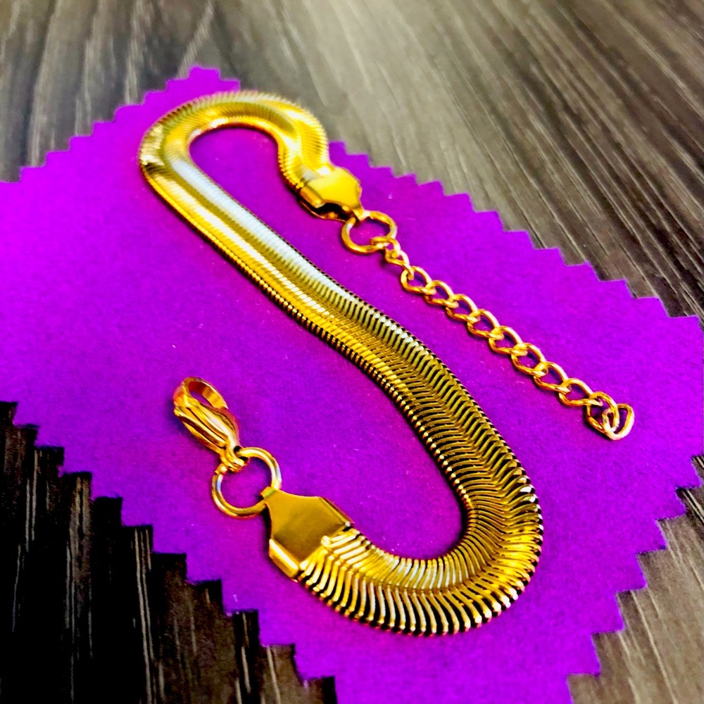 72.) New Gold Flat Snake Bracelet